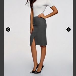 Brand new Oodji pencil skirt
